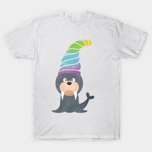 Happy Smiling Walrus in Christmas T-Shirt